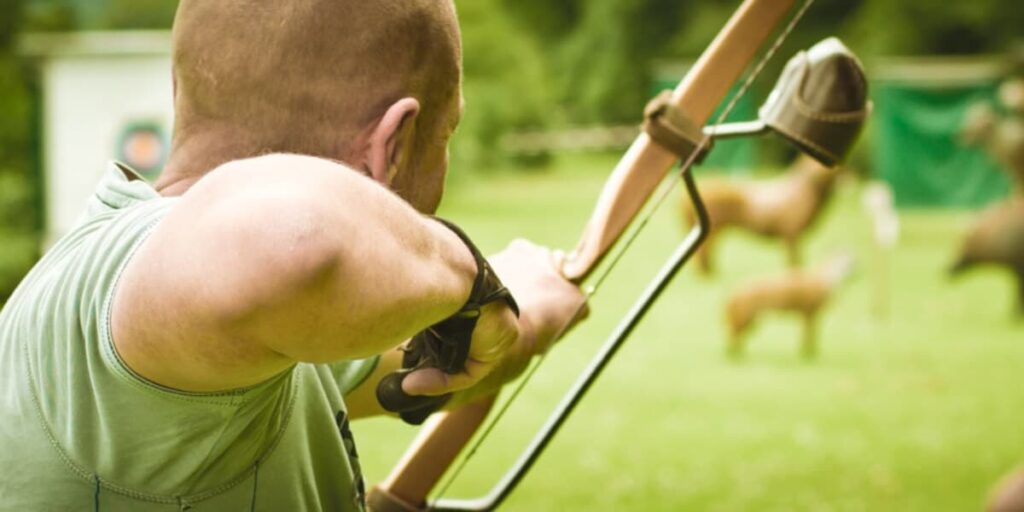 Why Must Bowhunters Use Broadhead Points When Hunting Big Game